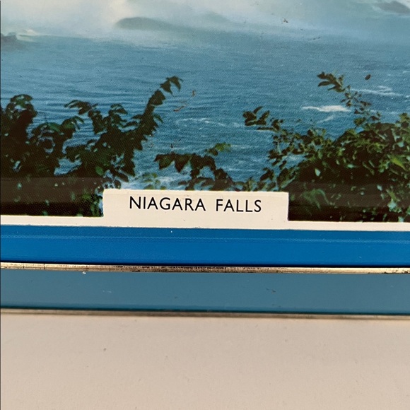 VINTAGE Riley's Toffee Niagara Falls Rectangular Tin Decor Storage Landmarks - Picture 4 of 17